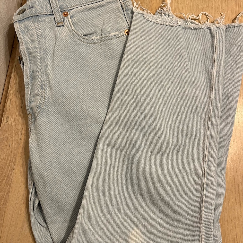 GAP Blue Ankle Cropped Jeans with Frayed Hem